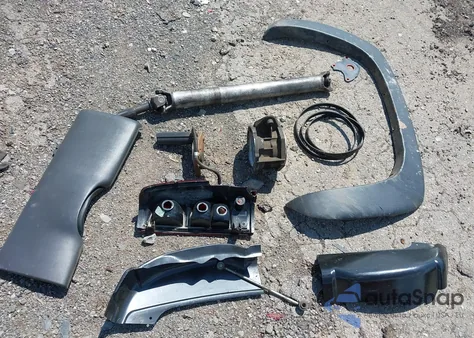 2004 Chevrolet Silverado 1500 Z71 z USA, uszkodzony, nr VIN 1GCEK19T54E216339